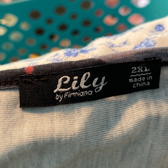 Tank - Picture 3 of 4